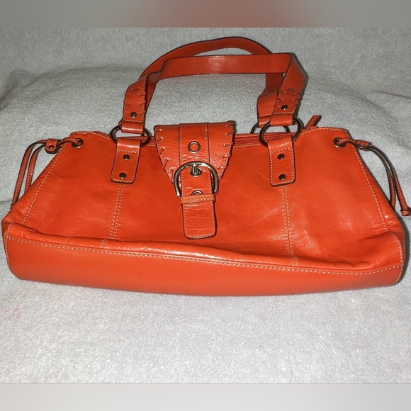 Wilson Leather orange leather triple section handbag . - Picture 6 of 11